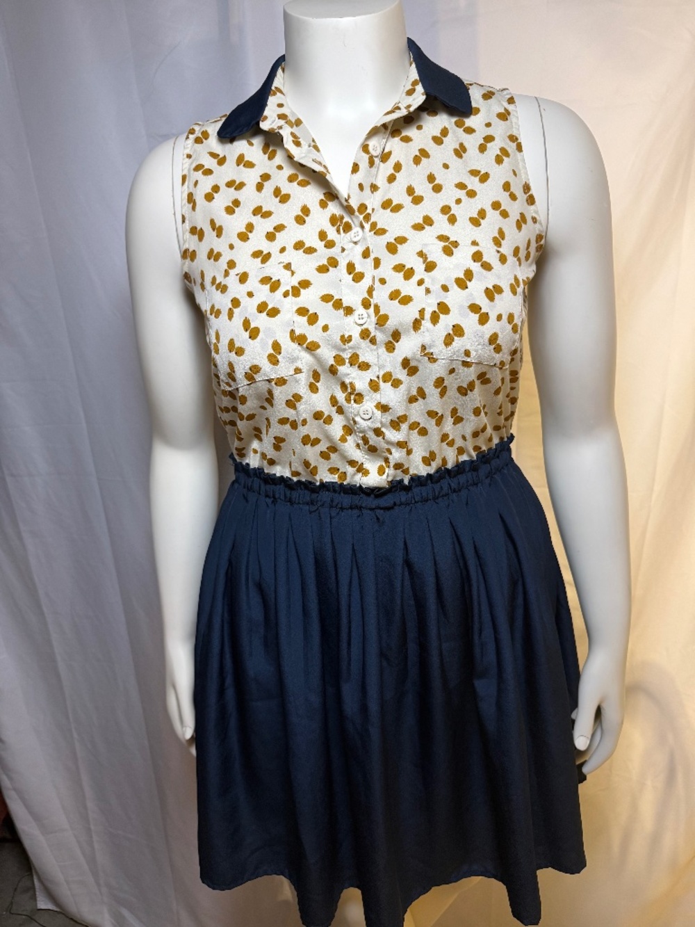 Maison Jules Sleeveless Shirt Dress size Large Navy & Cream Printed Button Front